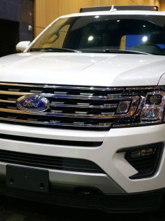 The 2020 Ford Expedition in white color - No Key Detected In Ford Expedition - What To Do When Your Key Fob Is Not Recognized
