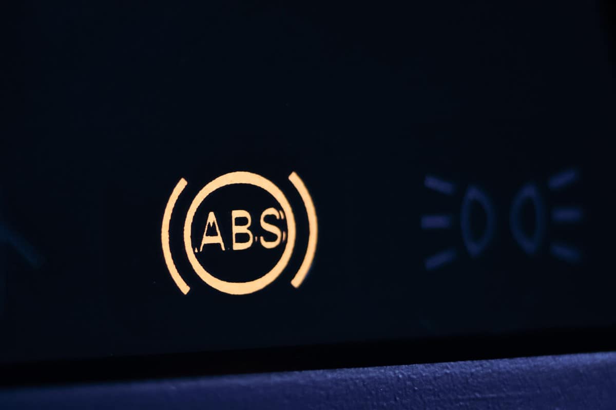 ABS sensor lights up