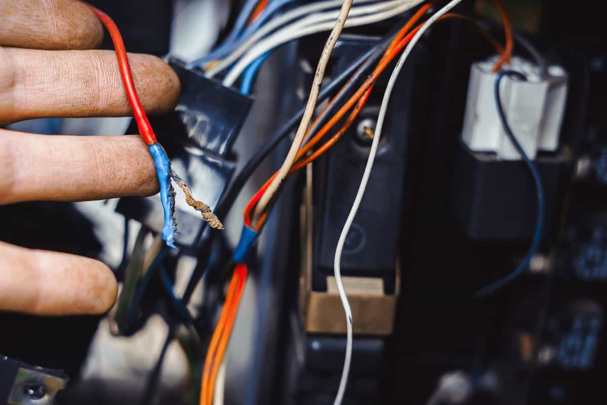 Electrical repairs in cars