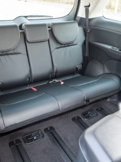 Hong Kong, China April 4, 2018 Honda Odyssey 2018 Rear Seat, Remove Honda Odyssey Middle Seat Quickly & Easily - How To Guide