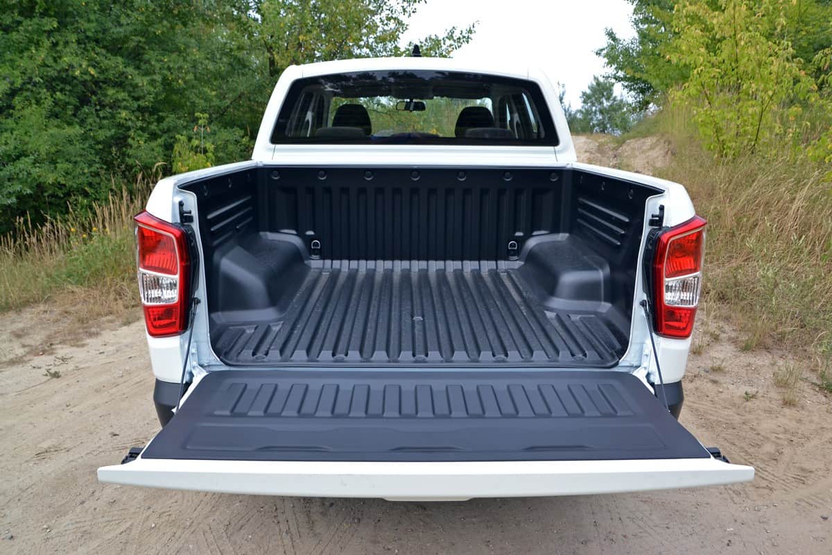 Cargo bed in SsangYong pick-up truck