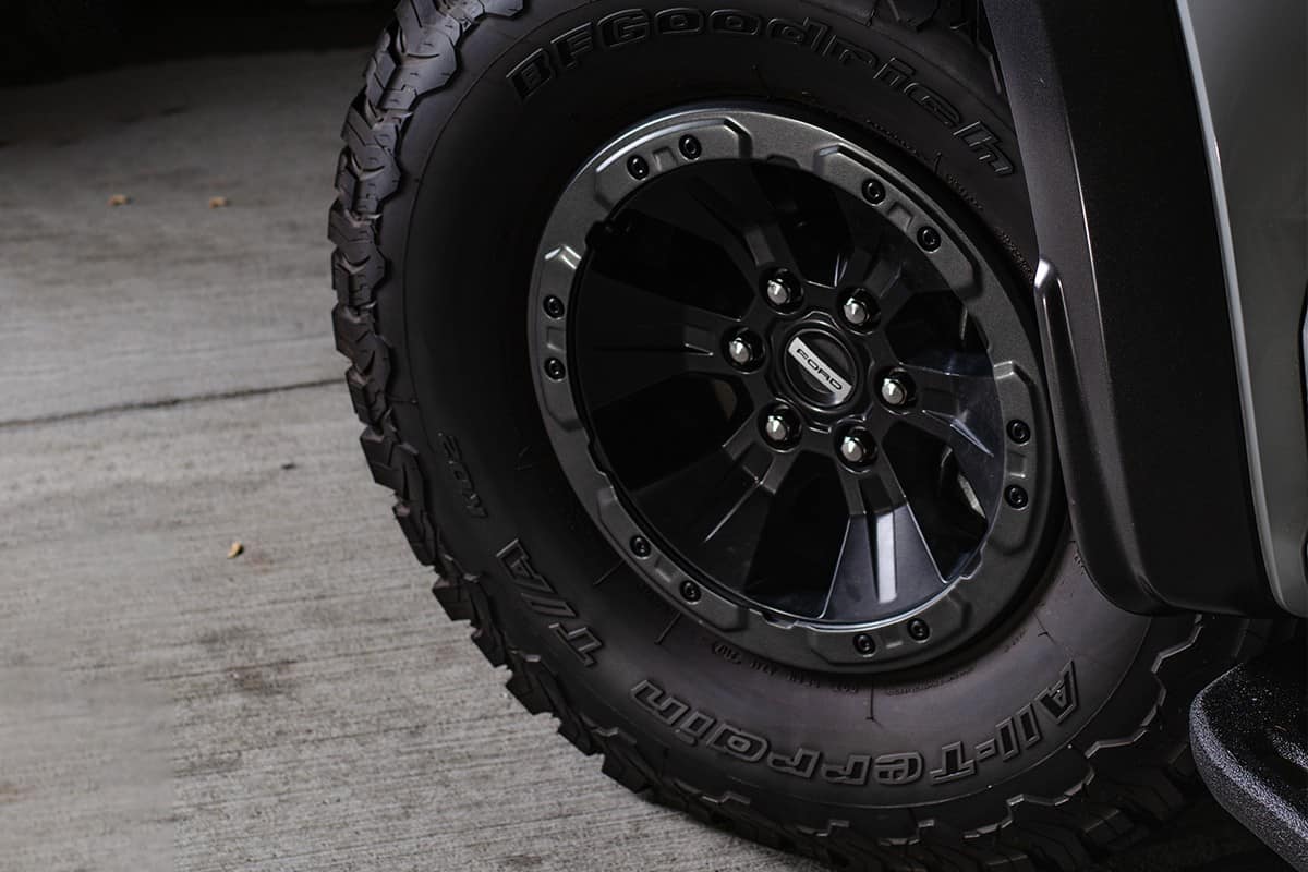 Ford F150 Raptor wheel and tire