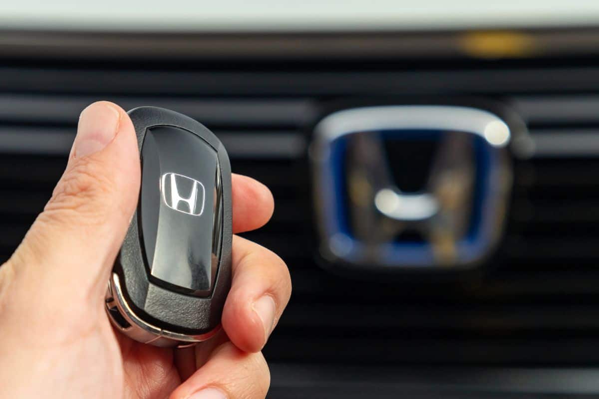 Honda HR-V is a mini SUV produced by the Japanese automaker Honda. It has wireless car key technology.