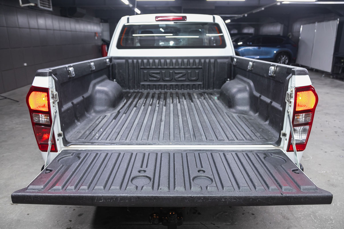 all new Isuzu Dmax pick up truck rear view truck bed