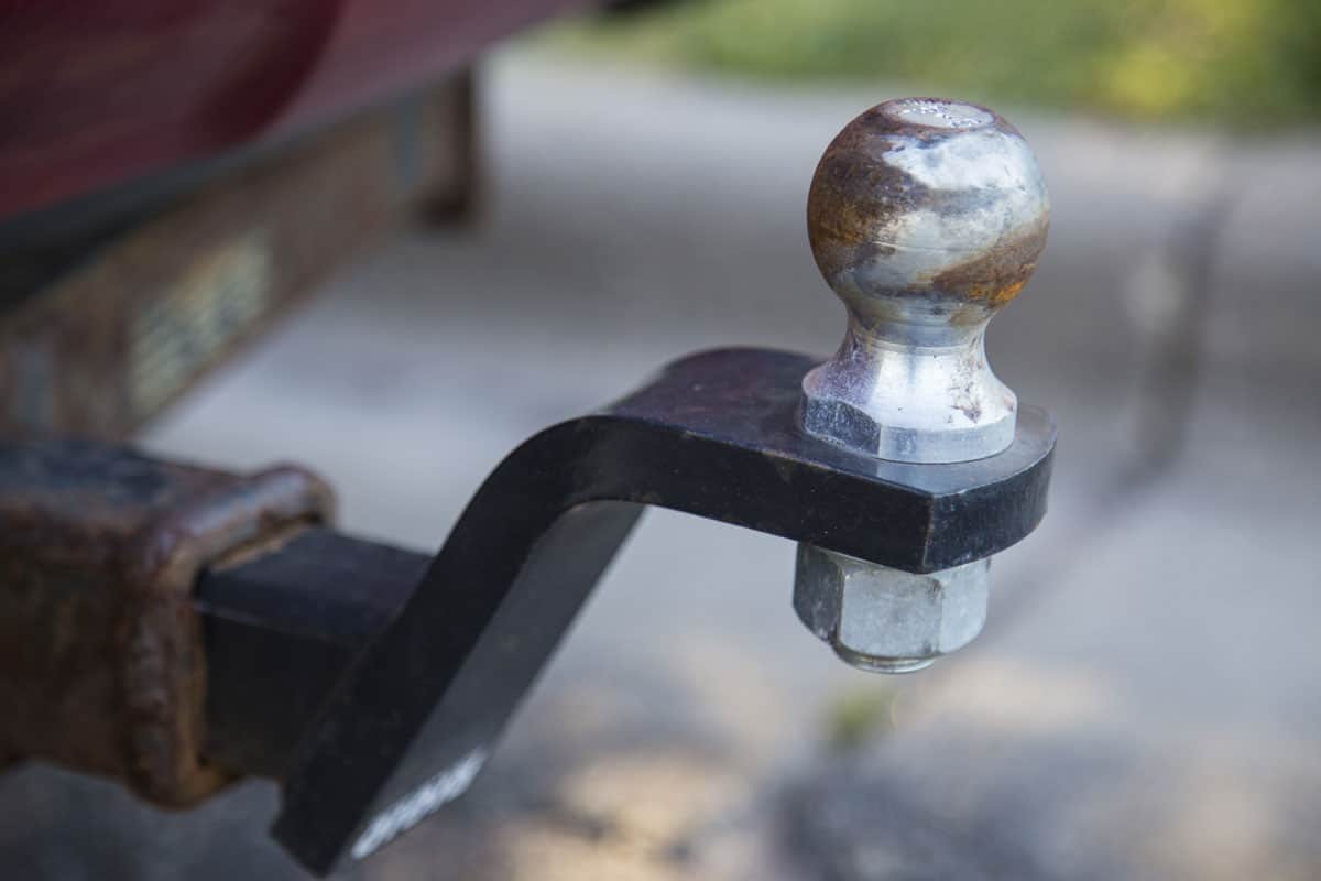 trailer hitch on back car pick up truck