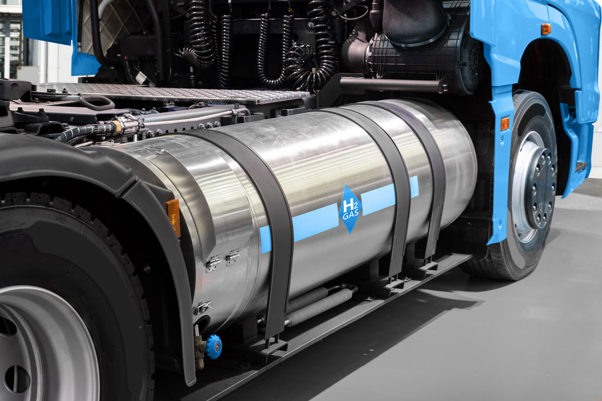 A hydrogen fuel cell semi truck with H2 gas cylinder