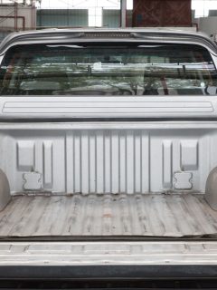 Pickup Truck Bed, How To Install Tailgate Seal [Step By Step Guide]