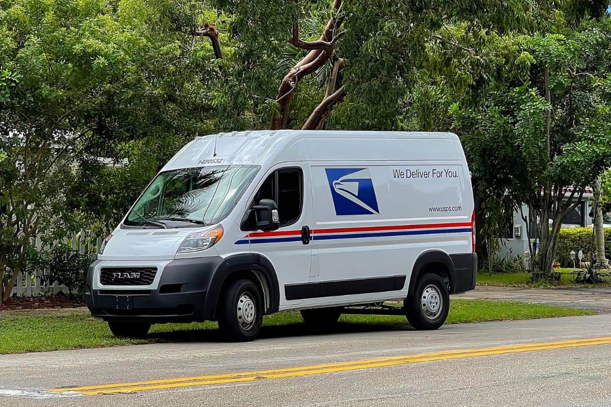 ProMaster 2500 USPS Mail Delivery Truck
