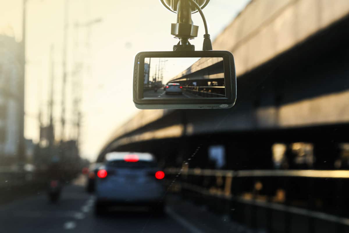 Dash cam recording while moving down the expressway