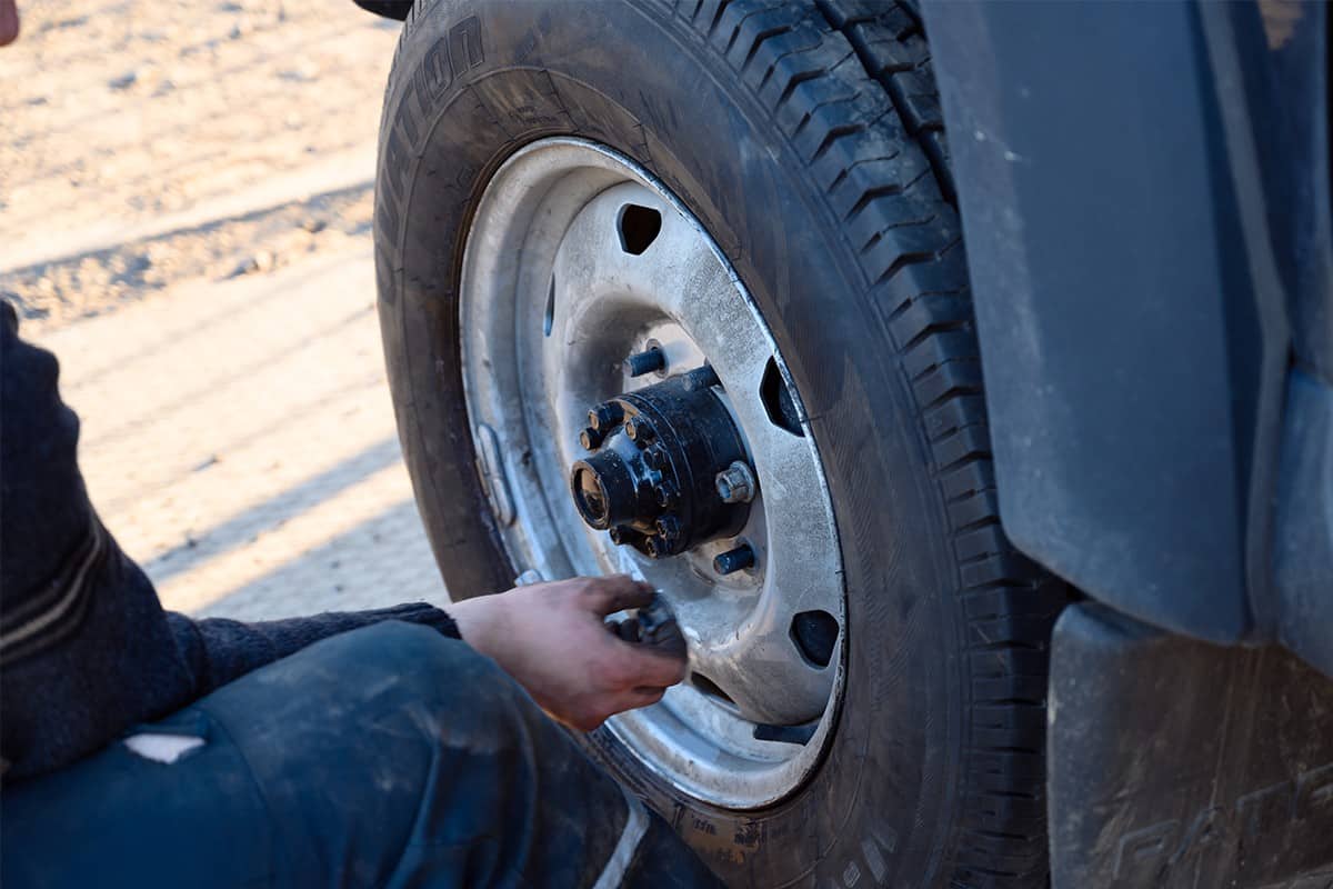 Wheel repair at a car service center