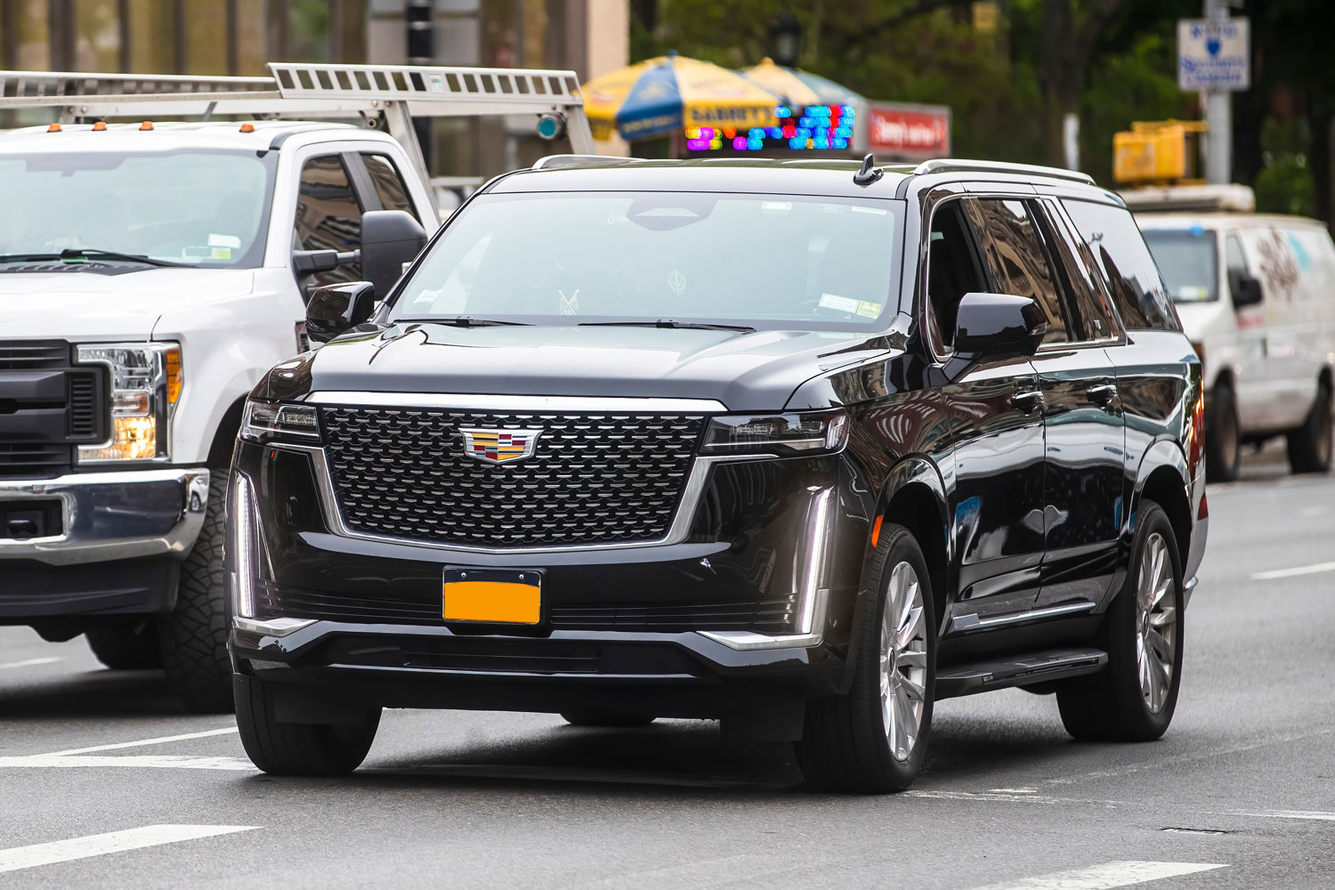 Cadillac Escalade 2023 moving down the streets of New York