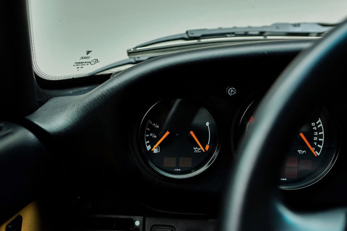  Porsche C4S showing the fuel gauge