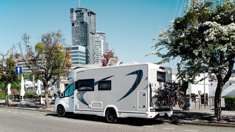 Parked camper motorhome from the side1600x900